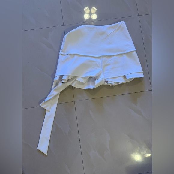 ENDLESS ROSE FLOUNCE WAIST TIE MINI SKORT ruffle white zipper size M - Picture 13 of 15